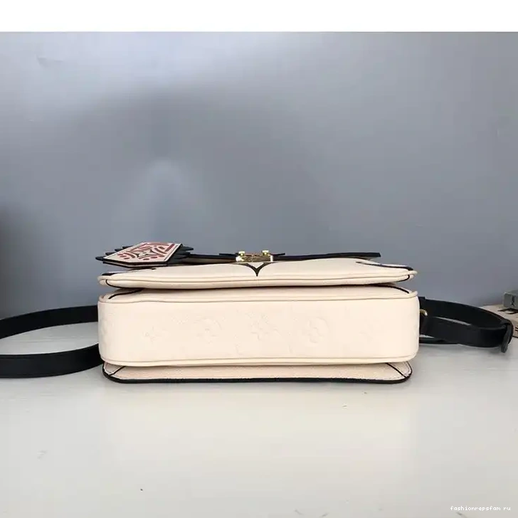 Fashionrepsfam ru Bags LV 208B570089 1014